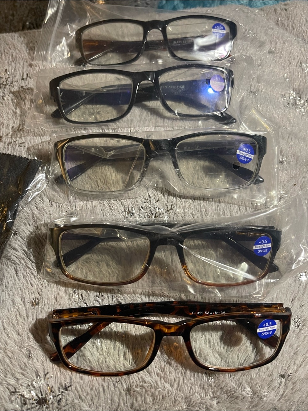 Assorted Reading Glasses Pack of 5 Black, Tortoise Brown With Blue light filter